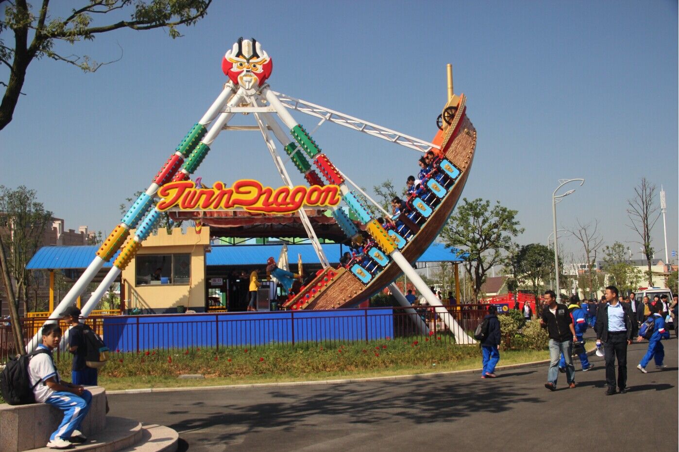 雷锋故居 靖港古镇 柏乐园欢乐世界一日游