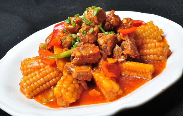 玉米烧排骨